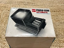 Vintage GAF Pana-Vue Automatic Lighted 2x2 Slide Viewer in Original Box
