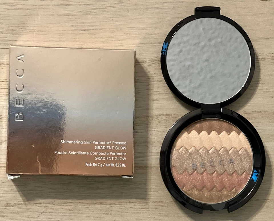 BECCA GRADIENT GLOW SKIN PERFECTOR - Image 2 of 4