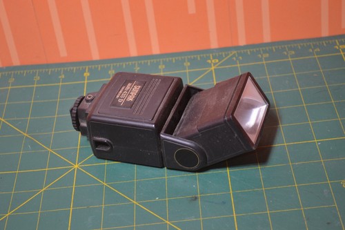 Flash pour appareil photo thyristor Sunpak Auto 433D Nikon flash dédié à montage sur chaussure