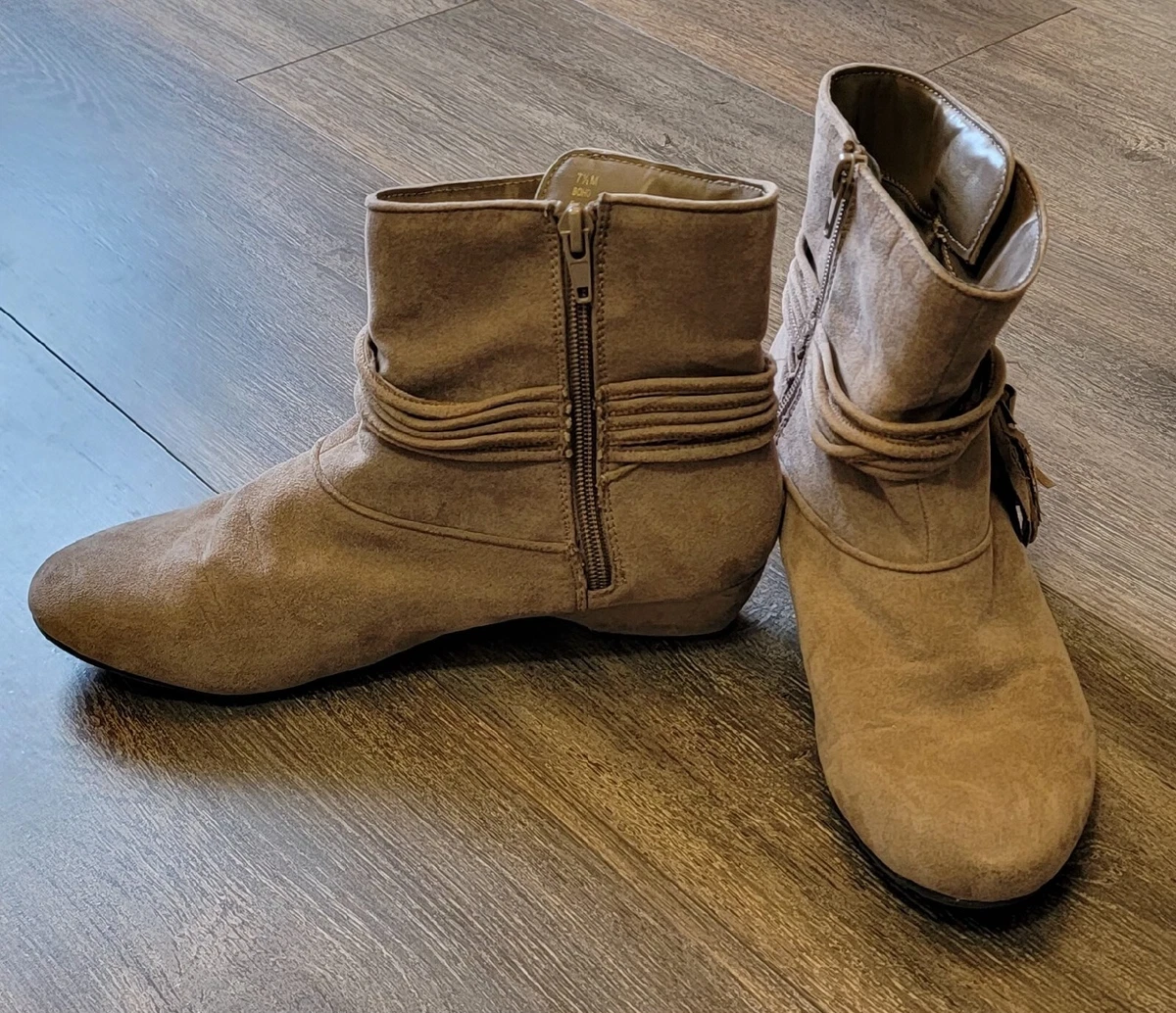 Fergalicious flat store boots