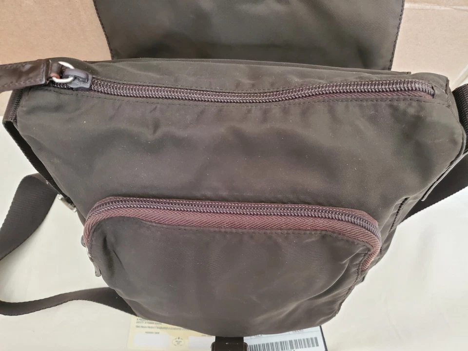 G2U подлинный Prada винтажный охотник коричневый зеленый Tessuto нейлона маленькая сумка-планшет - Изображение 4 из 4