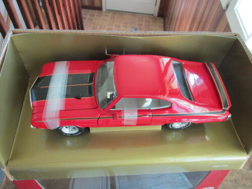 1-18 ERTL DIAMOND COLLECTIBLES 1971 BUICK GSX LIMITED EDITION 1 / 2500 - Picture 2 of 14