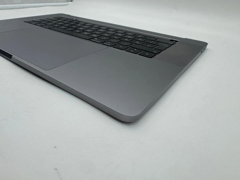 Macbook Pro 15" 2018 2019 A1990 QWERTZ Topcase Trackpad Tastatur Grau #T975 - Bild 3 von 4