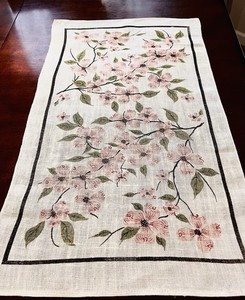 Vintage Linen Kitchen/Tea Towel Pink Dogwood Blossoms 17 1/2” X 29”