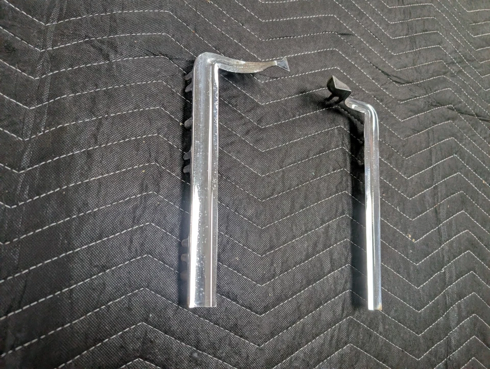 Cadillac 1966 guardabarros molduras rejilla extensión envolvente capó labio extendido Foto 3 de 4