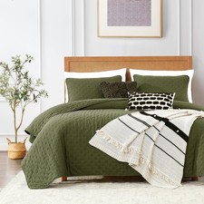 Olive Green Cloud King Size Quilt Bedding Sets with Pillow Shams, Farmhouse L...