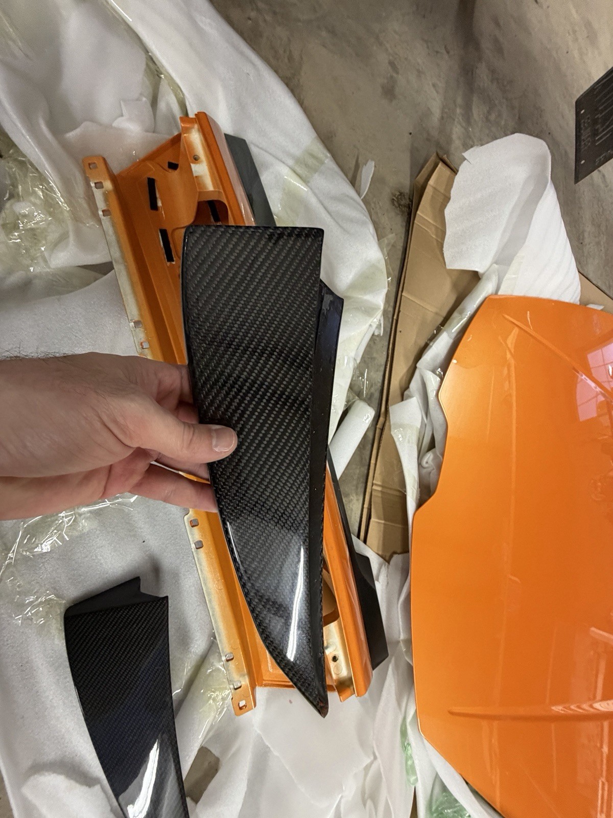 2015 Lamborghini Huracan Rear Deck Lid Upper Panel With carbon Fiber Spoiler PPF