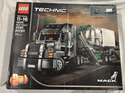 LEGO Technic 42078 Mack Anthem Truck and Trailer New in sealed box damage