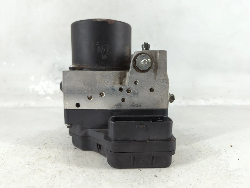 Módulo de control de bomba abs Lexus Is250 2006-2008 QGTQH Foto 4 de 4