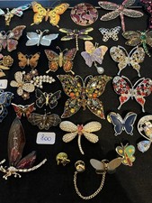 LOT OF 38 GOLD+SILVER TONE 'BUTTERFLY+DRAGONFLY' BROOCHES, VINTAGE-NOW