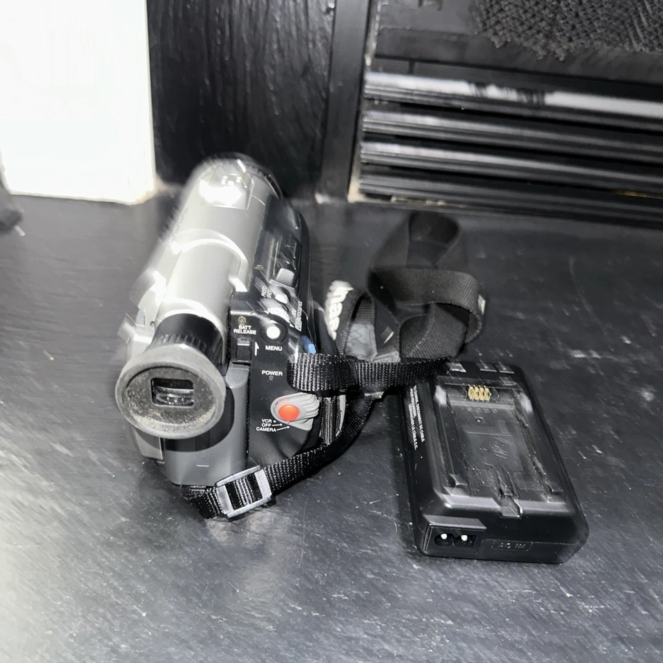 Panasonic PV-DV51D MiniDv Mini Dv Camcorder Videorecorder Player Videoübertragung - funktioniert!  - Bild 4 von 4