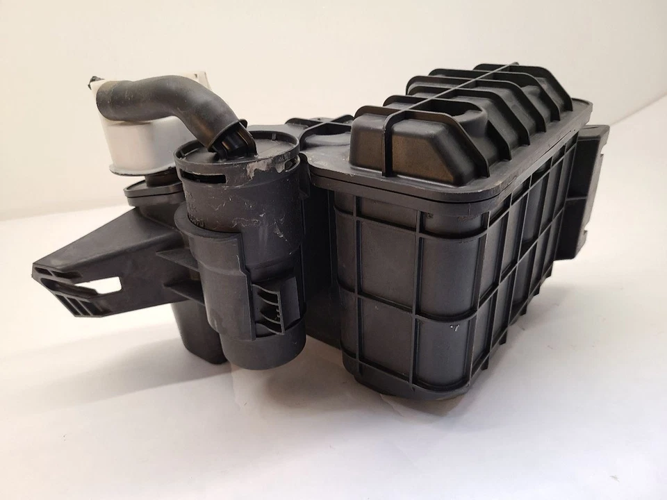 2015 CHRYSLER 200 Fuel Vapor Canister Foto 4 de 4