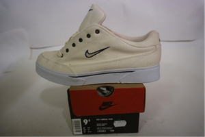 nike canvas gts