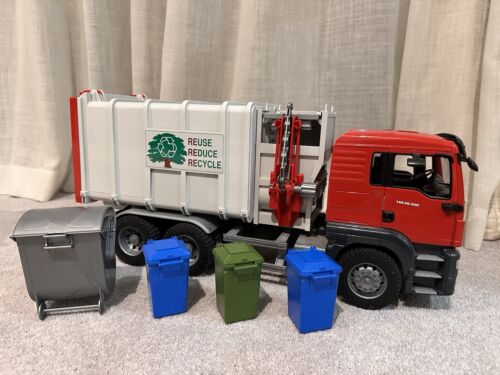 Bruder MAN Recycling truck - Picture 10 of 10