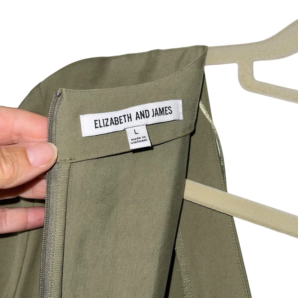 Macacão feminino Elizabeth and James tamanho grande verde sarja envoltório falso utilitário - Imagem 4 de 4