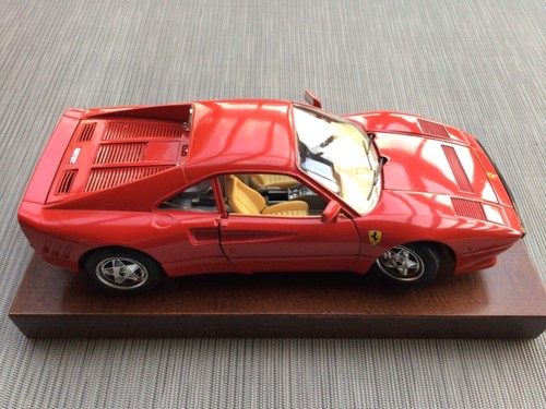 Ferrari GTO ,1984 , Burago auf Holz,Original Karton, Code 3527 - Bild 5 von 10