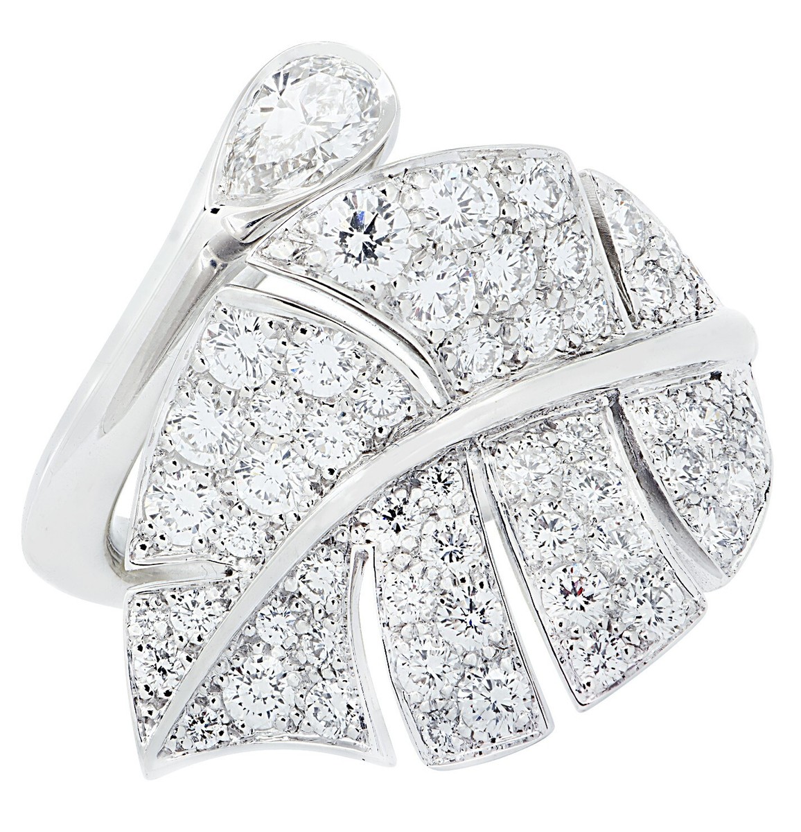 Van Cleef Arpels Diamond Virevolte Between the Finger Leaf Ring