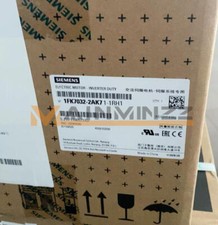 ONE SIEMENS SERVO MOTOR 1FK7032-2AK71-1RH1 NEW