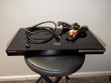 Samsung BD-C5500 Blu-ray Disc Player Dolby Digital w Audio Video and HDMI Cables