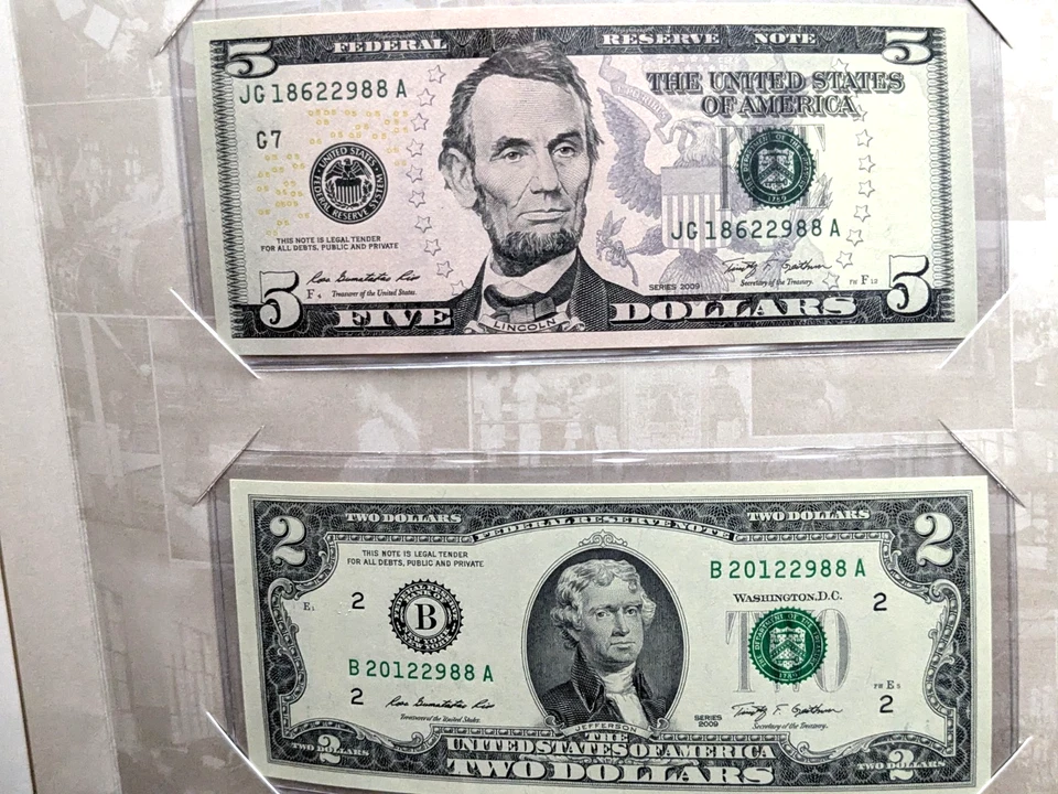 150th Anniversary Currency Set Series 2009 $2 & $5 Notes Includes Book And Notes - Image 3 of 4