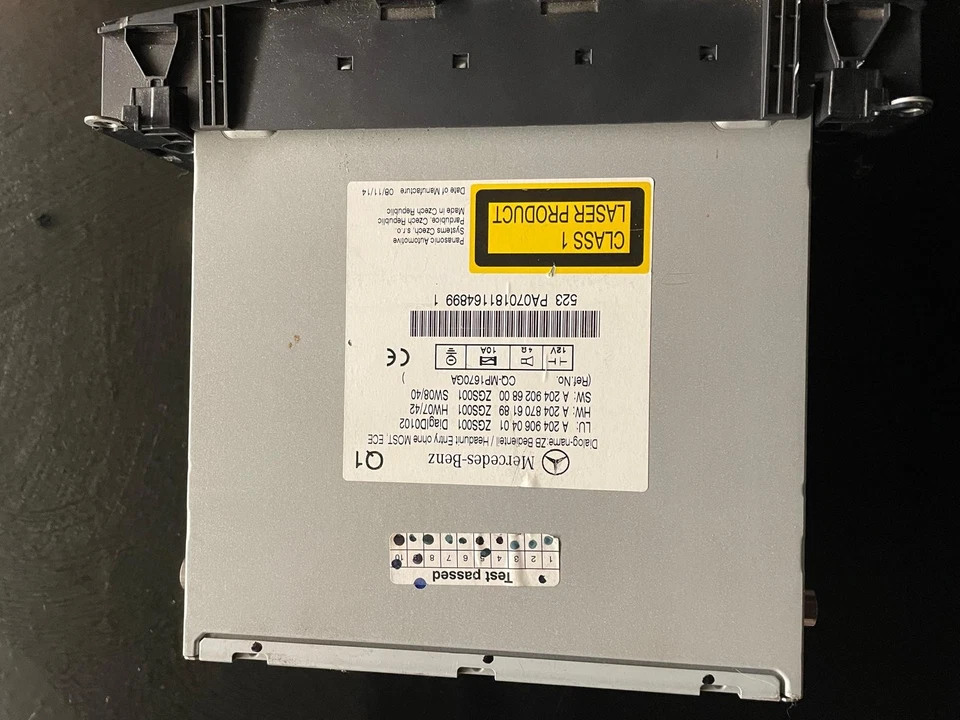 Original Mercedes-Benz GLK X204 C-Klasse W204 Headunit Entry ECE ohne MOST - Bild 2 von 4