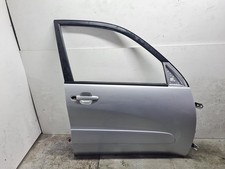 Porte avant et accessoires Toyota RAV4 II