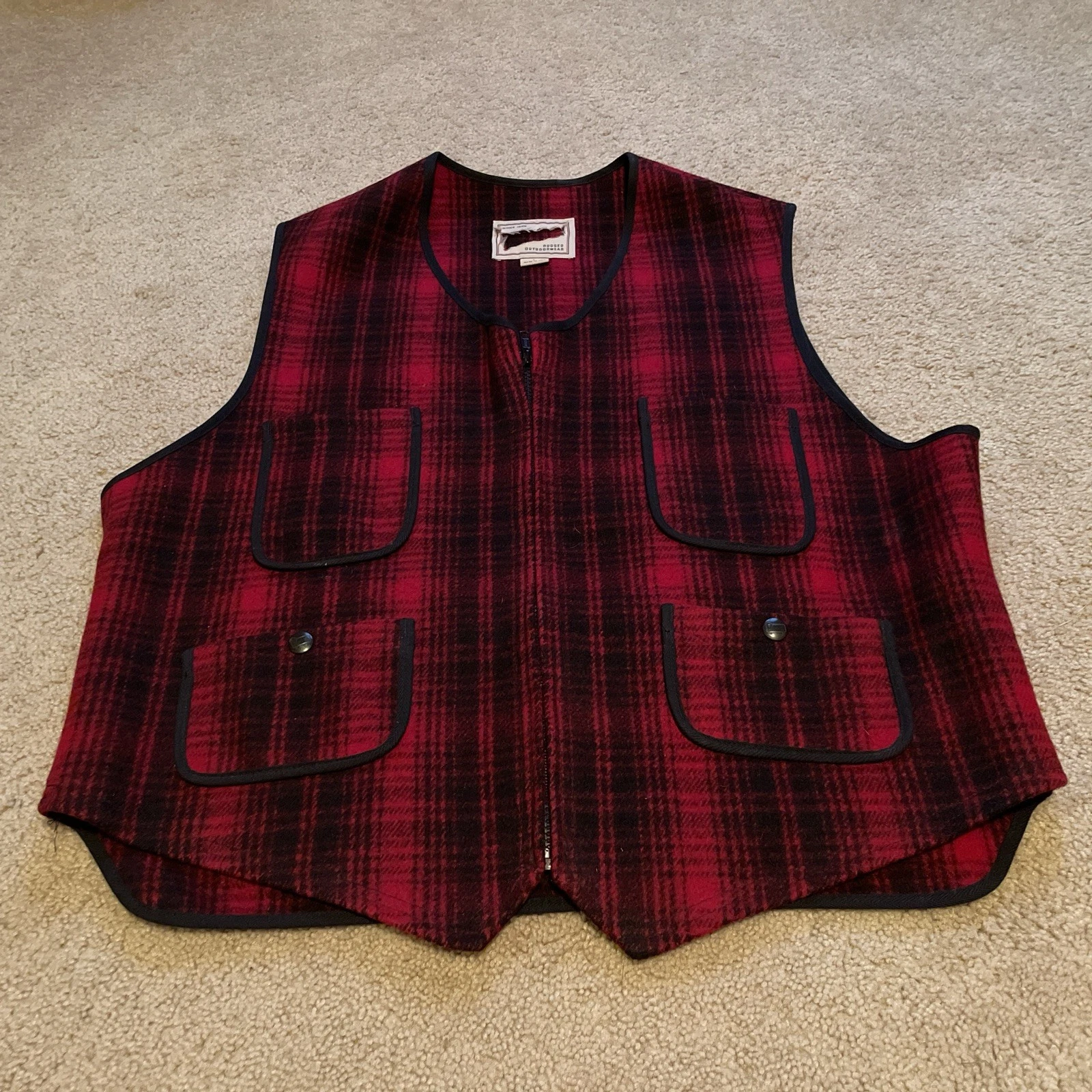 VINTAGE Woolrich Vest Mens Large Red Black Buffalo Plaid Wool Blend Back Strap