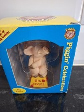 Vintage Piggin Celebrations Figure / Ornament 'big kisses' Collectable Unopened 