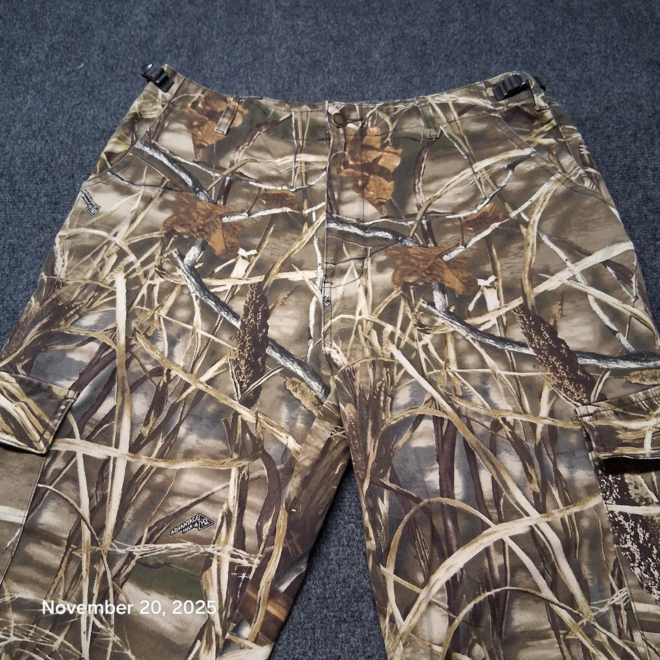 Cabelas Advantage Max 4 HD Camo Hunting Cargo Pants Size 34 Wetland Adjustable - Image 3 of 4
