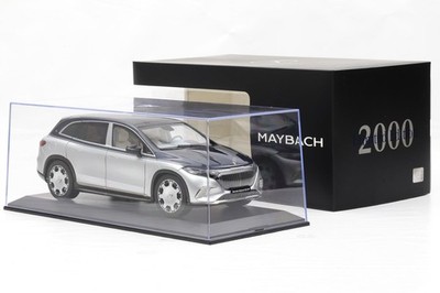 1:18 NZG Mercedes Maybach EQS 680 SUV nautic blue silber Dealer + Vitrine