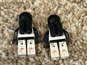 LEGO 6933 Blacktron  Spectral Starguider Complete with Instructions