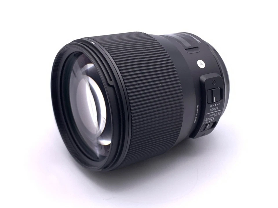 SIGMA 135mm F1.8 DG HSM Art NIKON for Nikon F mount -EXC- `4450 - Image 3 of 3