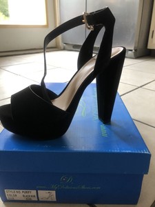 high heels size 6