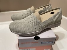 Women's NIB Skechers Air-Cooled Memory Foam Sneakers SZ 10 Natural