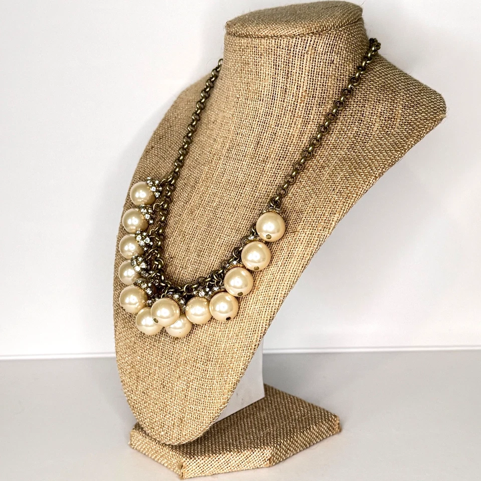 Collar J Crew Imitación Perla Estrás Cuelga Racimo Distintivo Tono Dorado Foto 2 de 4