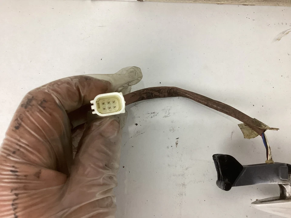 Conjunto de maçaneta externa dianteira esquerda Lexus IS250 IS350 2006-2008 fabricante de equipamento original - Imagem 3 de 4