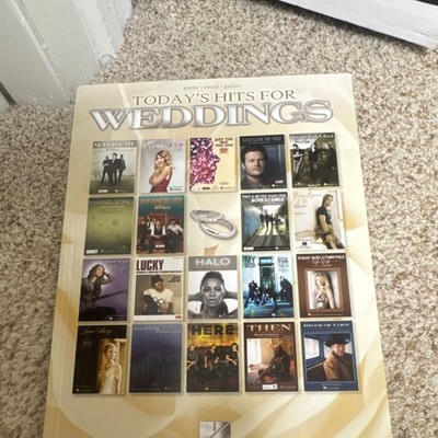Hal Leonard Today's Hits for Weddings Piano Vocal Guitar Sheet Music Song Book