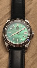 40mm NH35 Watch Build Fluted Bezel Sapphire Crystal 20mm Leather Strap Custom