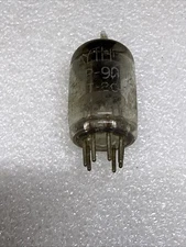 RAYTHE0N  JRP- 9002   VT-202 Radio Vacuum Tube