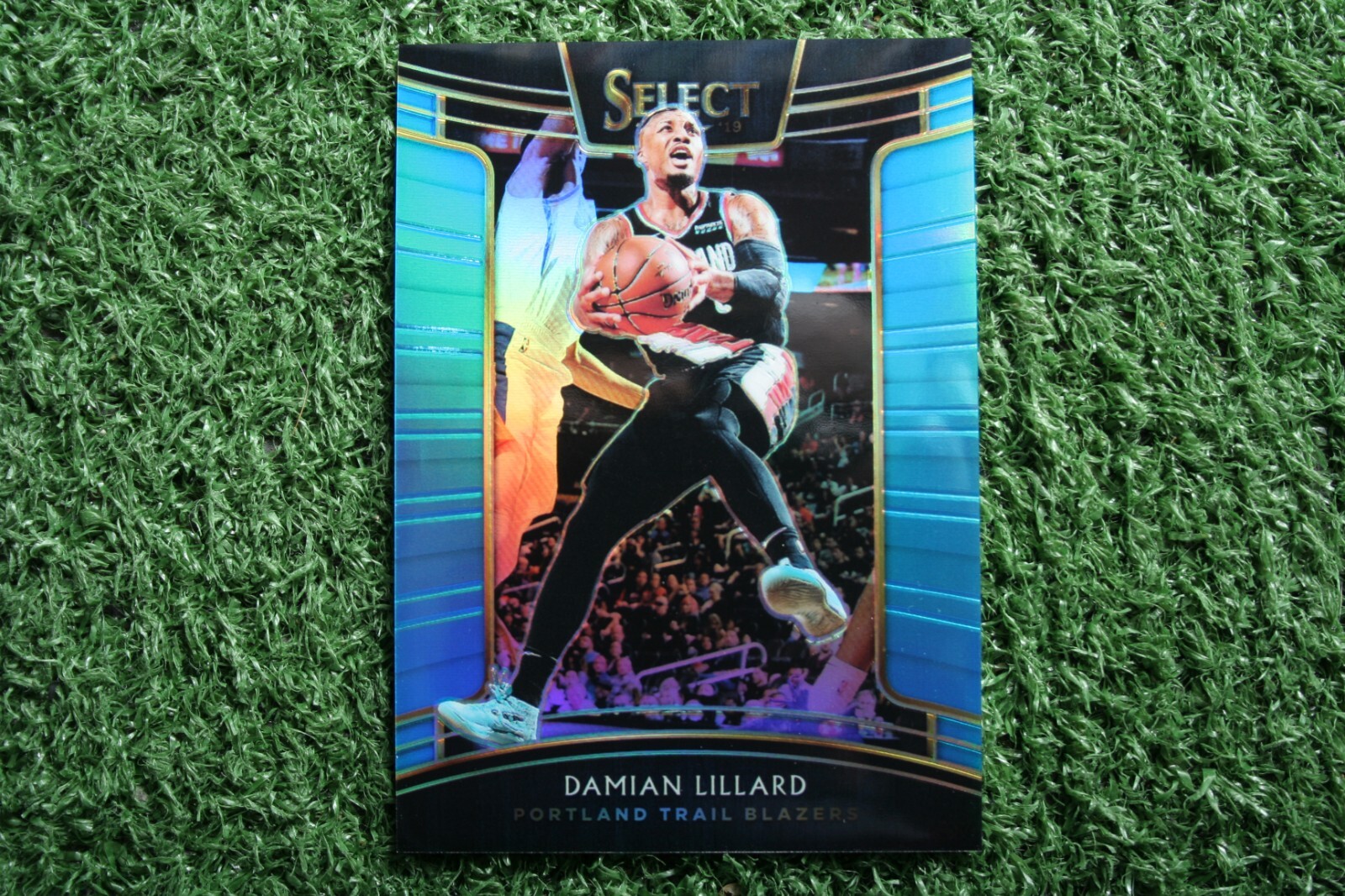 Damian Lillard 2018-19 Panini Select #43 Light Blue Prizm /299
