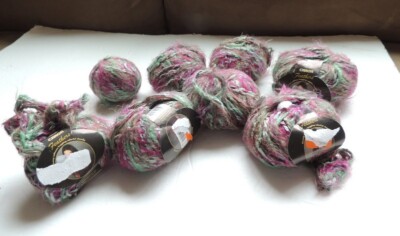 Caron Feathers set 8, 14.7 oz COLOR 14  purple green Made In Italy rayon nylon
