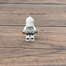 75000 Clone Troopers Vs. Droidekas Lego Star Wars Missing One Figure