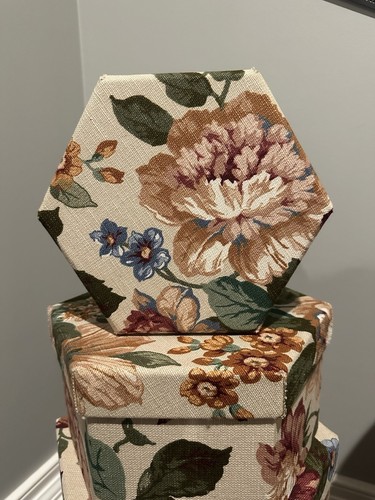 Vintage Floral Tapestry Octagonal Nesting Boxes – Set of 5 – BEAUTIFUL Storage - Picture 6 of 16