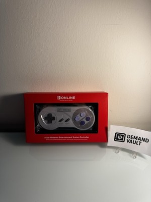 Nintendo Switch SNES Wireless Controller   Gray   Official Nintendo   New
