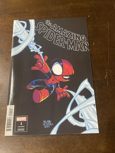 Marvel Comics AMAZING SPIDER-MAN #1 (#895 Legacy) SKOTTIE YOUNG Variant Cover NM