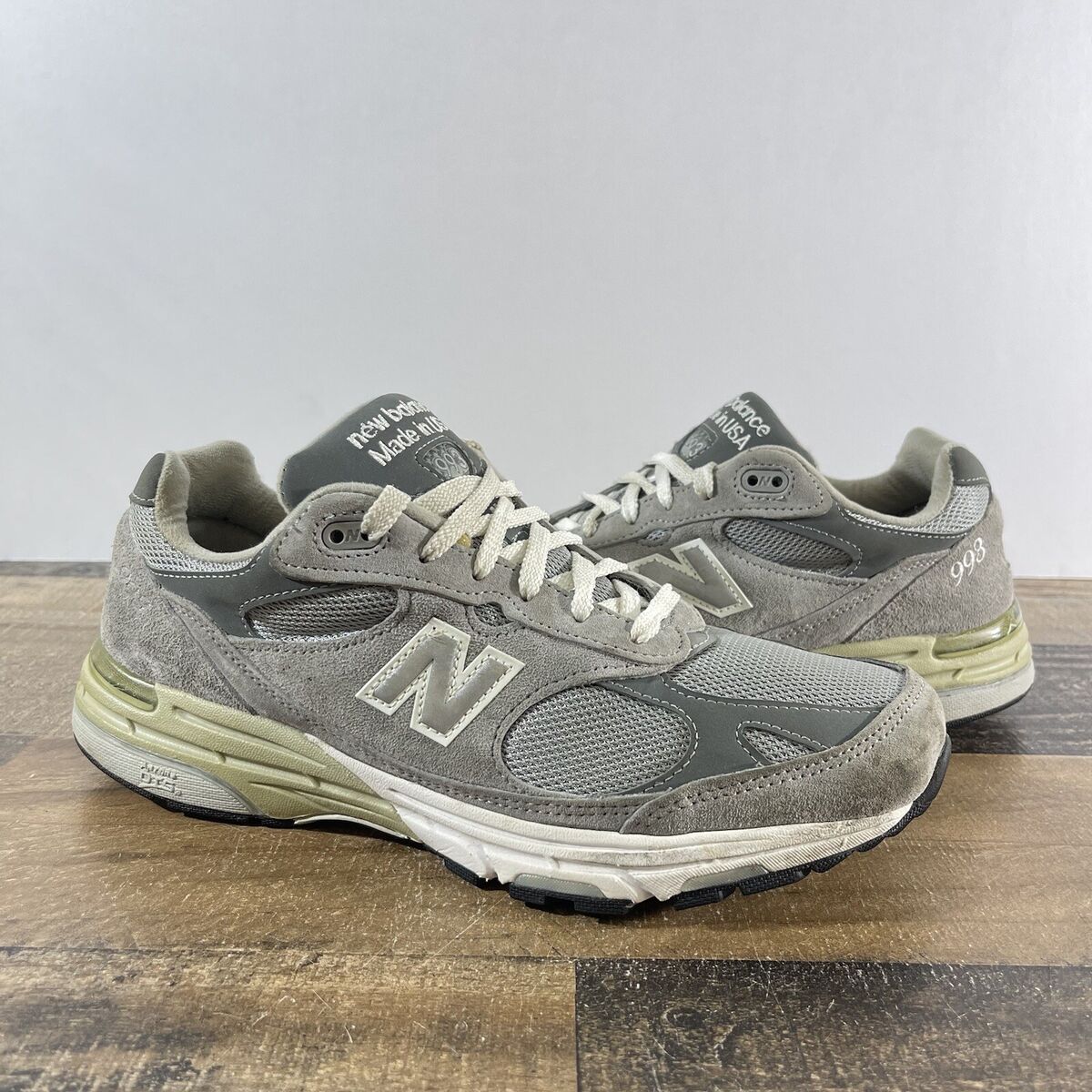 New Balance 993 Made In USA Size 8.5 Mens 4E Wide Grey White New Balance 993 Made In USA Size 8.5 Mens 4E Wide Grey White