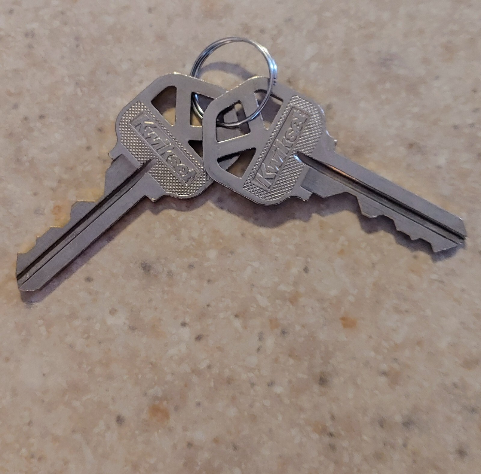 Kwikset SmartKey ReKey Kit 27281002 w/ 2 Keys & Instructions