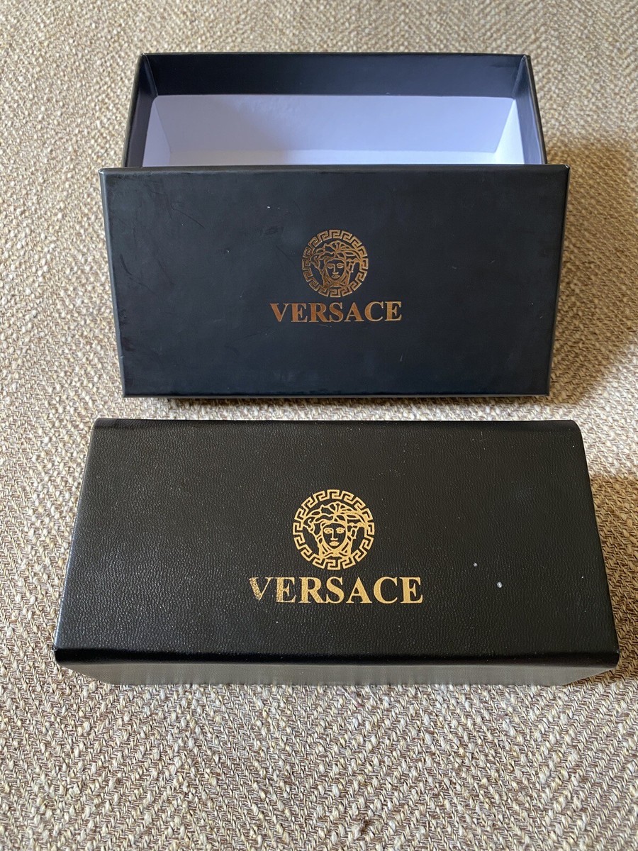 Versace Sunglass Case With Sunglasses Case Box Not Common  display picture 3