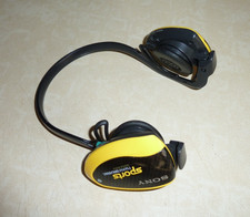 VINTAGE SONY SPORTS WALKMAN SRF-H5 FM/AM RADIO STERO HEADPHONES MEGA BASS L K