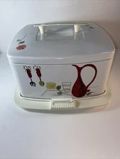 Vintage Ransburg Square Plastic Plate Cake Carrier & White Metal Top Mid Century